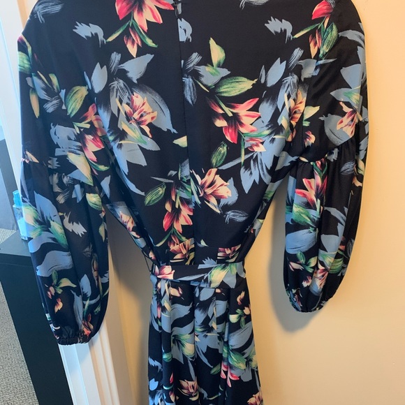 Eliza J. Floral 3/4 Sleeve Mini Dress - Picture 5 of 5